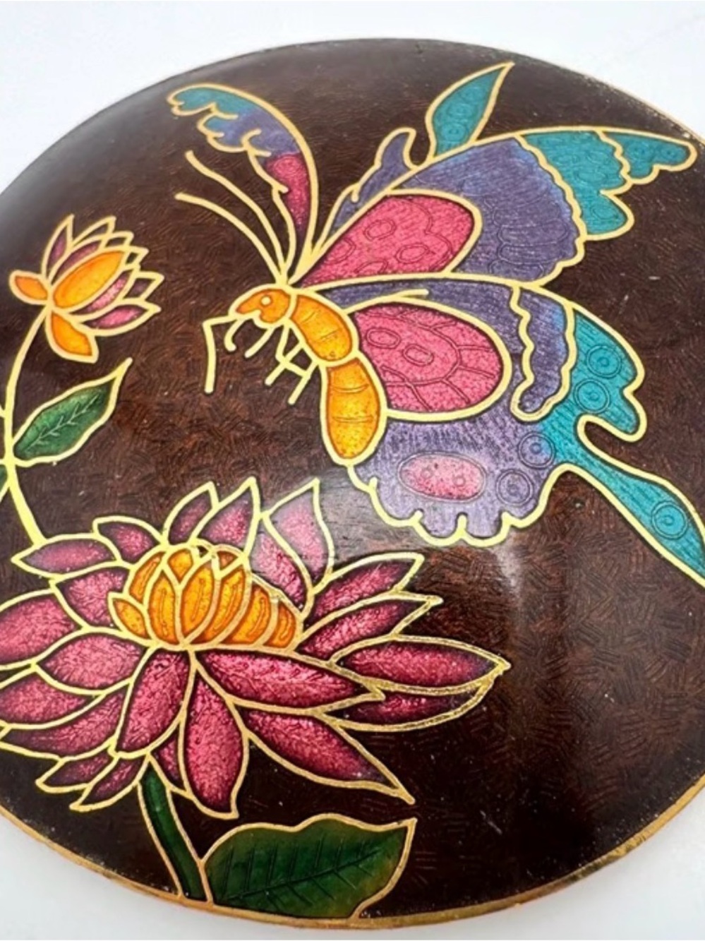 Cloisonné belt buckle